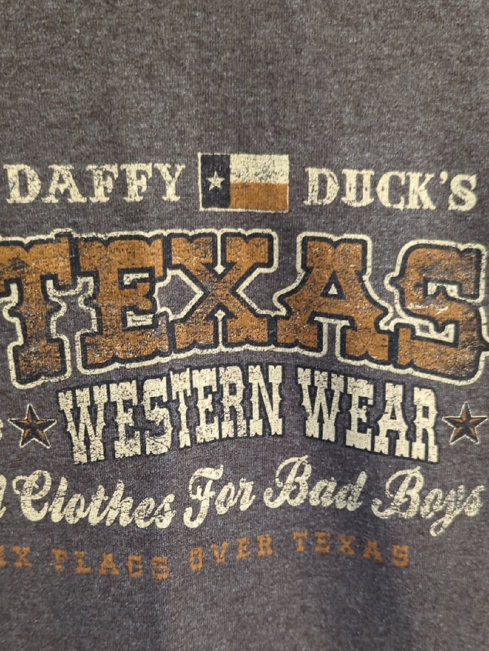 Six flags Daffy Ducks Texas Western Wear Bad Clothes For Bad Boys XL T-shirt - Picture 4 of 10